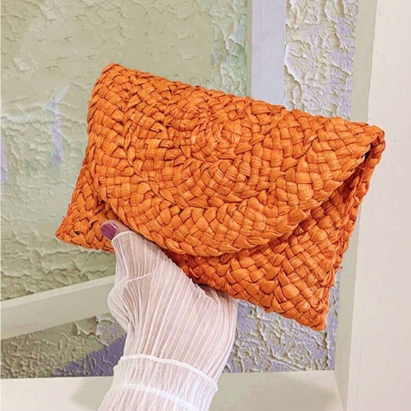 NWOT SHEIN Clutch - Picture 3 of 8